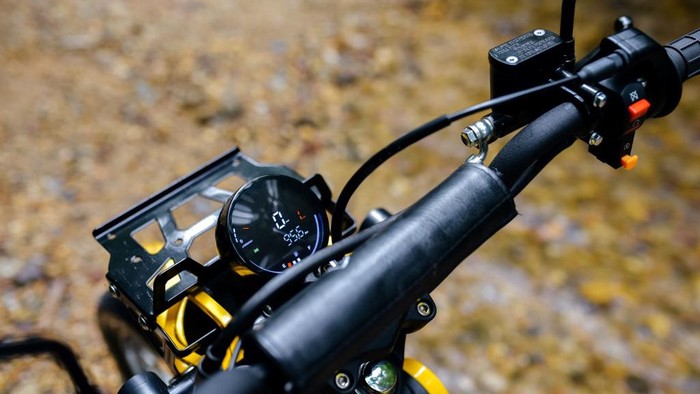 Aveta Ranger Max, motor bebek kembaran Honda CT125. Aveta Ranger Max, motor bebek kembaran Honda CT125.