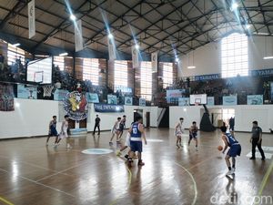 Tim Basket SMAN 12 dan SMAN 2 Lolos ke Final Classy Yamaha Youth Festival