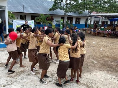 Peduli Pendidikan, Bangun Perpustakaan Sekolah di Sumba NTT