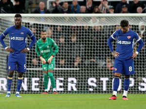 Newcastle Vs Chelsea: The Blues Disikat 1-4