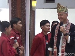 Ganjar Sandingkan Karier Politiknya Mirip Obama dan Xi Jinpin di UKI Toraja