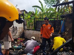 Ditinggal ke Pasar, Rumah Lansia di Cawas Klaten Ludes Terbakar
