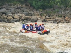 Seru dan Menantang, Kompetisi Arung Jeram di Kali Progo Kalibawang