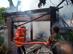 Lupa Matikan Dupa, Warung Sembako Terbakar-Kerugian Capai Rp 300 Juta