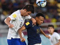 Hingga pertandingan berakhir tak ada gol tambahan yang tercipta, Prancis ke semifinal usai menang dengan skor 1-0.