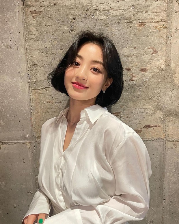 Potret Jihyo TWICE