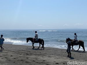 Cara Lain Menikmati Bali: Berkuda Seperti Artis