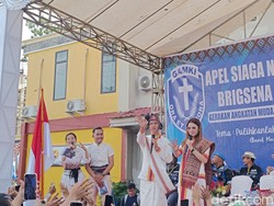 Didampingi Selvi Safari ke Sulsel, Gibran: Masyarakat Tana Toraja Luar Biasa