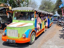Mengapa Disebut Kereta Kelinci? Kendaraan Modifikasi Unik Hiburan Masyarakat
