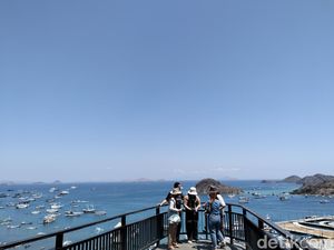 Ribuan Turis Kunjungi Puncak Waringin Labuan Bajo Sejak 2 Bulan Terakhir