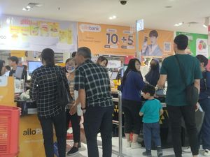 Ada Full Day Sale, Transmart Kokas Diserbu Pelanggan