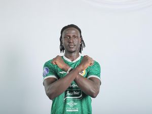 Striker PSS Ajak Riak Ngaku Enjoy di Jogja: Orang-orangnya Juga Ramah Striker PSS Ajak Riak Ngaku Enjoy di Jogja: Orang-orangnya Juga Ramah