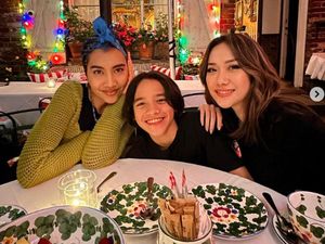 Potret Keren Bunga Citra Lestari Saat Kulineran Bareng Keluarga Potret Keren Bunga Citra Lestari Saat Kulineran Bareng Keluarga