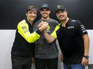 Ternyata Diggia Bukan Pilihan Utama Tim Balap Valentino Rossi Ternyata Diggia Bukan Pilihan Utama Tim Balap Valentino Rossi