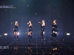 JYP Sulap Penyanyi Senior Korsel Jadi missA, Aksi Panggungnya Epik! JYP Sulap Penyanyi Senior Korsel Jadi missA, Aksi Panggungnya Epik!