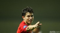 Skor berbalik pada menit ke-63. Persija unggul berkat gol Ryo Matsumura.