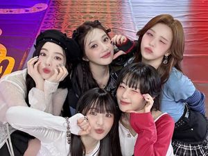 4 Alasan Red Velvet Punya Banyak Fans 4 Alasan Red Velvet Punya Banyak Fans