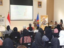 Sekjen Kemnaker Sosialisasikan Manfaat Baru Jaminan Sosial ke PMI di UEA