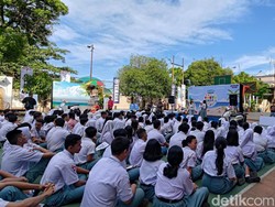 Kemeriahan Siswa SMA Raksana Medan Mengikuti Classy Yamaha Youth Festival