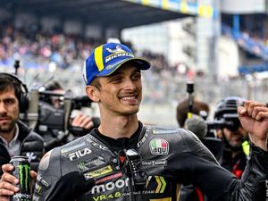 Luca Marini Resmi ke Honda Luca Marini Resmi ke Honda