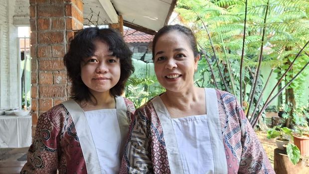 Lula Radjawali dan sang ibunda