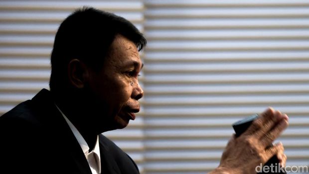 Nawawi Pomolango resmi menjadi Ketua KPK sementara menggantikan Firli Bahuri. Nawawi kemudian berbicara soal kelembagaan KPK dalam jumpa pers di gedung KPK, Jakarta, Senin (27/11/2023).