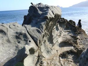 Warga Semringah CSR PT BSI Bikin Pariwisata di Pantai Poncomoyo Menggeliat