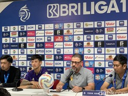 Irfan Bachdim Senang Bisa Kembali Merumput di Stadion Dipta