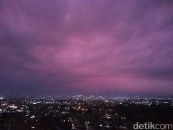 Menikmati Kerlap-kerlip Lampu Perkotaan Garut dari Bukit Tegal Malaka