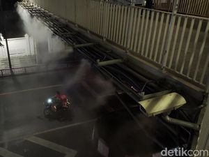 Gokil! Jalanan di Bangkok Thaliand Dipasang AC Gokil! Jalanan di Bangkok Thaliand Dipasang AC