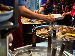 Curhat Penjual Makanan Kesal karena Pembeli Tak Siapkan Uang Tunai