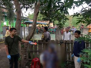 Marbot Masjid di Sumbawa Ditemukan Tewas Gantung Diri Marbot Masjid di Sumbawa Ditemukan Tewas Gantung Diri