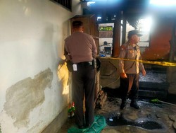 Dapur Restoran-Mobil Boks di Buleleng Ludes Terbakar