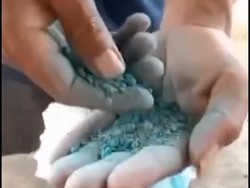 Geger Pupuk Diduga Palsu Berisi Tanah Beredar di Banyumas