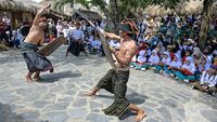 Semangat Siswa Belajar Budaya Tradisional Sasak Lombok
