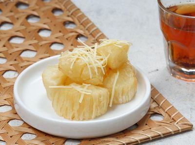 Gurih Renyah! 20 Singkong Keju Mantul Ada di Sini