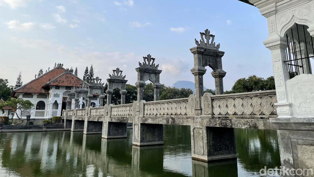 Taman Ujung, Mengintip Tempat Refreshing Raja Karangasem Taman Ujung, Mengintip Tempat Refreshing Raja Karangasem