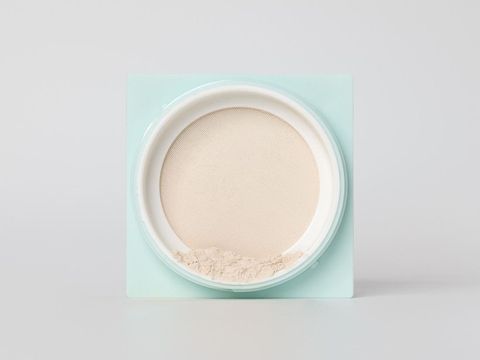 The Daily Radiant Matte Setting Powder dari Raine Beauty