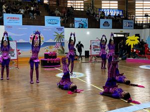 Tim Modern Dance SMAN 20 Bandung Juarai Classy Yamaha Youth Festival