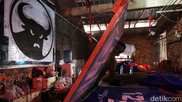 Masa Kampanye, Pembuat Atribut Partai Kebanjiran Pesanan