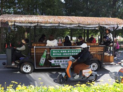 Mengintip Kehidupan Anak Muda China yang Kabur ke Pegunungan