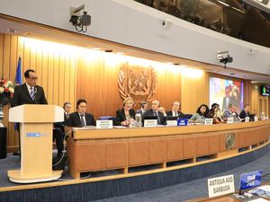 Di Sidang IMO London, Menhub Buka-bukaan Cara Tekan Emisi di Sektor Pelayaran Di Sidang IMO London, Menhub Buka-bukaan Cara Tekan Emisi di Sektor Pelayaran