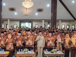 Harapan Bupati Lamongan Usai Kukuhkan Pengurus PWRI