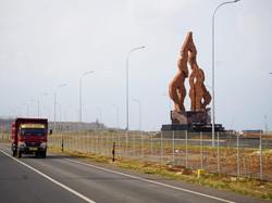 Pemkab Kediri Lebarkan Jalan Simpang Empat Banyak untuk Akses ke Bandara