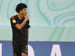 Di babak kedua, Jerman bisa menyamakan skor pada menit ke-57 lewat gol kedua Brunner. Brunner dalam posisi bebas di kotak penalti setelah serangan balik, dan menuntaskan dengan sepakan keras ke gawang Florentin. Skor 2-2.