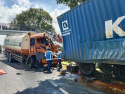 Sopir Truk Tangki Jadi Tersangka Usai Tabrak Trailer di Tol Balmera Medan
