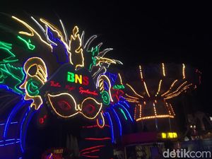 Batu Night Spectacular: Wahana, Jam Buka, Hingga Harga Tiketnya Batu Night Spectacular: Wahana, Jam Buka, Hingga Harga Tiketnya