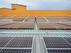 Nggak Asal Pasang, Begini Tahapan Instalasi PLTS Atap di TSM Cibubur