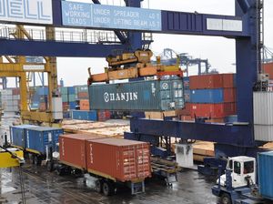 Ada Kerja Sama Kepabeanan, Perdagangan RI-UAE Kini Lebih Mulus