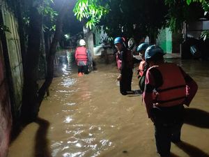 Banjir 1,5 Meter Sempat Rendam Rumah Warga Tanah Baru Bogor, Kini Mulai Surut